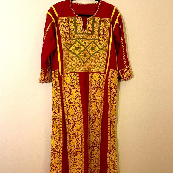green emerald velvet dress Thobe Embroidered Palestinian Maxi Dress Long Sleeves Kaftan Palestini